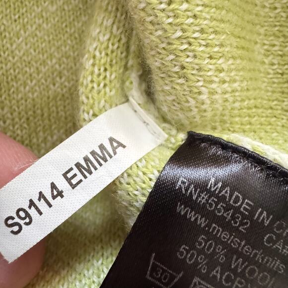 Meister Wool Blend Floral Sweater Women's Sz Medium Large Green All over Print - Picture 11 of 13